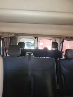 2010 Opel Vivaro MPV/Bus