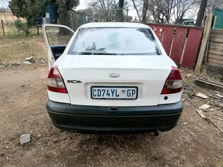 Ford ikon 1.3 in very good condition