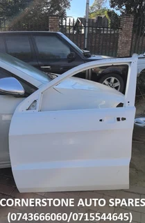 Jeep Cherokee Srt8 Left Front Door