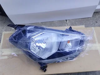 2016/17 Datsun Go Head Light (old Shape) Righ Hand Side For Sale