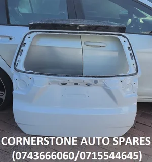 HONDA MOBILIO TAILGATE