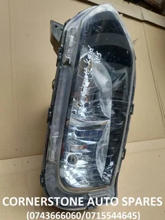 2019 RENAULT KWID RIGHT SIDE HEADLIGHT
