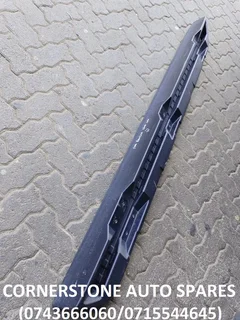 FORD RANGER T7 SIDE STEP LEFT SIDE