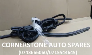 Lexus Nx300/nx200t Left Rear Door Inner Rubber