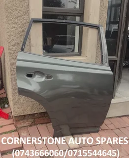 2015 Toyota Rav4 Right Rear Door