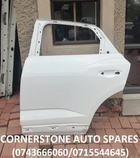 2024 AUDI Q3 LEFT REAR DOOR