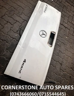 MERCEDES BENZ W470 X-CLASS BAKKIE COMPLETE TAILGATE