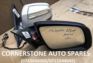 Mercedes W204 Preface  Mirror