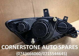 2010-2015 MERCEDES VITO W639 LEFT SIDE HEADLIGHT