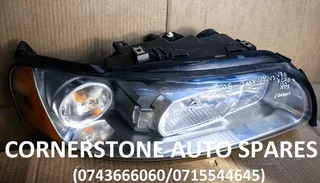 2005-2007 Volvo V70,xc70 Xenon Right Side Headlight