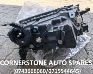 2022/2023 TOYOTA LAND CRUISER 300 SERIES LEFT SIDE HEADLIGHT