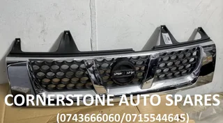 Nissan Np300 Hardbody Main Grill