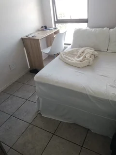 2 bedroom Flat Share in Cosmo City