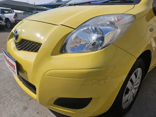 2010 Toyota Yaris T1 1.0i 3 DR