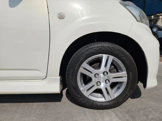 2007 Daihatsu Sirion 1.3i Sport 5 DR