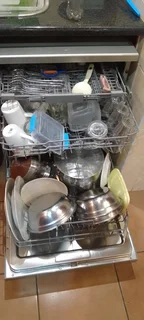 Dishwasher 14 place- SOLD - Ad posted by Kevin