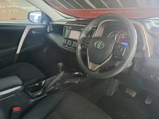 2013 TOYOTA RAV4 2.0 GX A/T