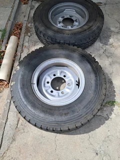 Agricultural Trailer Axle &amp; Tyres &amp; Rims