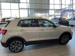 2025 Volkswagen T-Cross 1.0 TSI 85Kw STYLE DSG