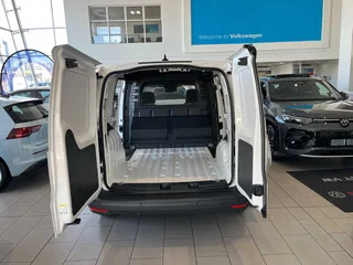 2025 Volkswagen Caddy 1.6i P/V M/T