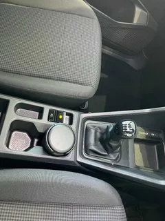 2025 Volkswagen Caddy 1.6i P/V M/T