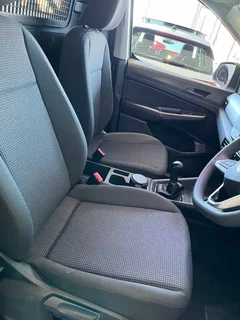 2025 Volkswagen Caddy 1.6i P/V M/T