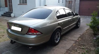 2002 Ford Fairmont Sedan