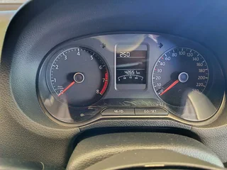 2022 Volkswagen Polo Vivo 14i Comfortline Hatchback