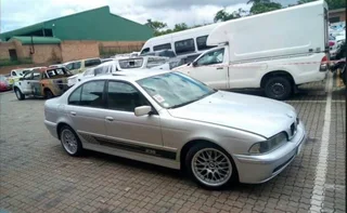 BMW e39 540i 2003