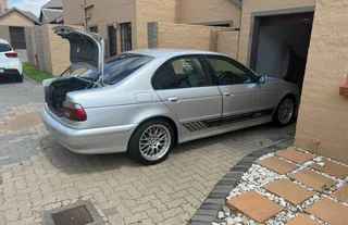 BMW e39 540i 2003