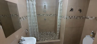 ⁸Student Accommodation: Parow -short term rental Dec/Jan