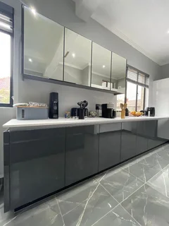 Custom Kitchens &amp; Built-In Cupboards | Premium Quality From R18,500.
