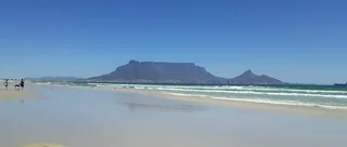 Studio Apt. BATCHELOR UNIT in Sunset Beach village Milnerton Near Shops Myciti CT Beach ⛱️ CenturyC