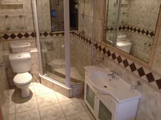 Beach village Lifestyle BedrEnsuite Hse-share in Sunset Beach Milnerton Near Shops Myciti CT Century