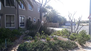 Upmarket Hse-share Bedrensuite In Sunset Beach Village Milnerton Near Shops Myciti Ct  ⛱️ Centuryc