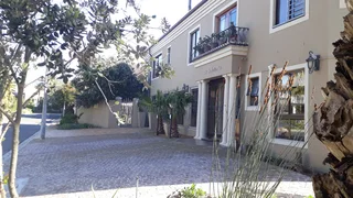 Bedroom-en-suite Hse-share in Sunset Beach village Milnerton Near Shops Beach ⛱️ CT Myciti CenturyC