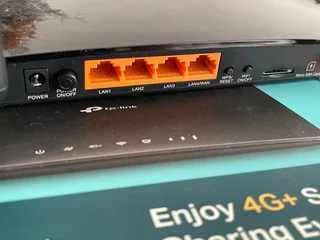 TP-Link Archer MR600 CAT6 4G LTE Router