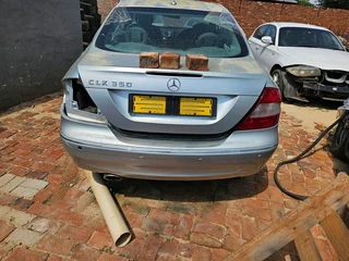 2007 Mercedes benz CLK350 STRIPPING AS SPARES