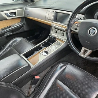 2009 JAGUAR XF 3.0 V6 PETROL STRIPPING AS SPARES