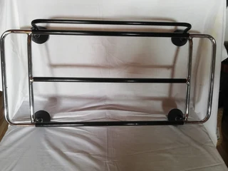 SIZE-ADJUSTABLE CAR BOOT/TRUNK LUGGAGE RACK.