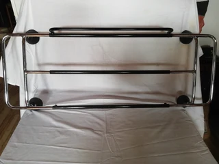 SIZE-ADJUSTABLE CAR BOOT/TRUNK LUGGAGE RACK.