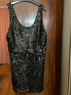 Dress - Ad posted by Consuela Wannenberg