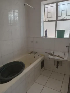 MAIN BEDROOM FOR R2800