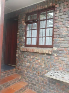 Short/long Term Accommodation. Furnished Room And Bathroom Close To Durbanville Medi-clinic