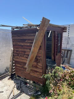 Shed for sale
