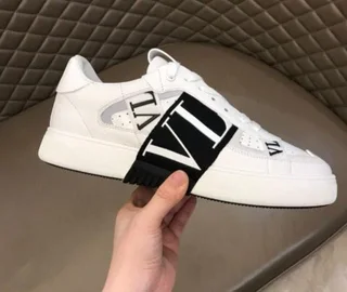 Fashion - Ad posted by shaun