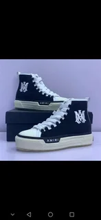 Sneakers - Ad posted by shaun