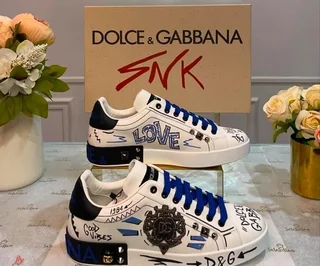 Sneakers - Ad posted by shaun