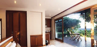 Aquarius Beach House - holiday home