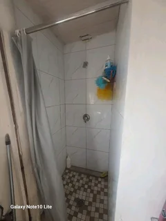 Bachelor unit at the Bluff